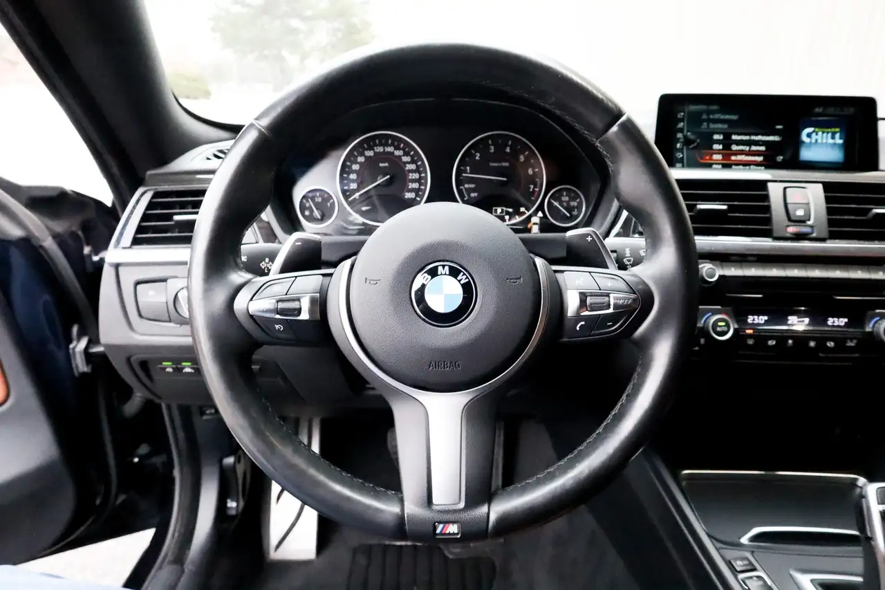 BMW 4 Series снимка BMW 4 Series