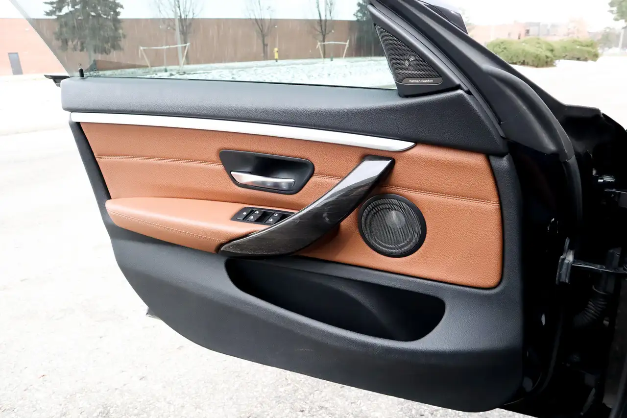 BMW 4 Series снимка BMW 4 Series