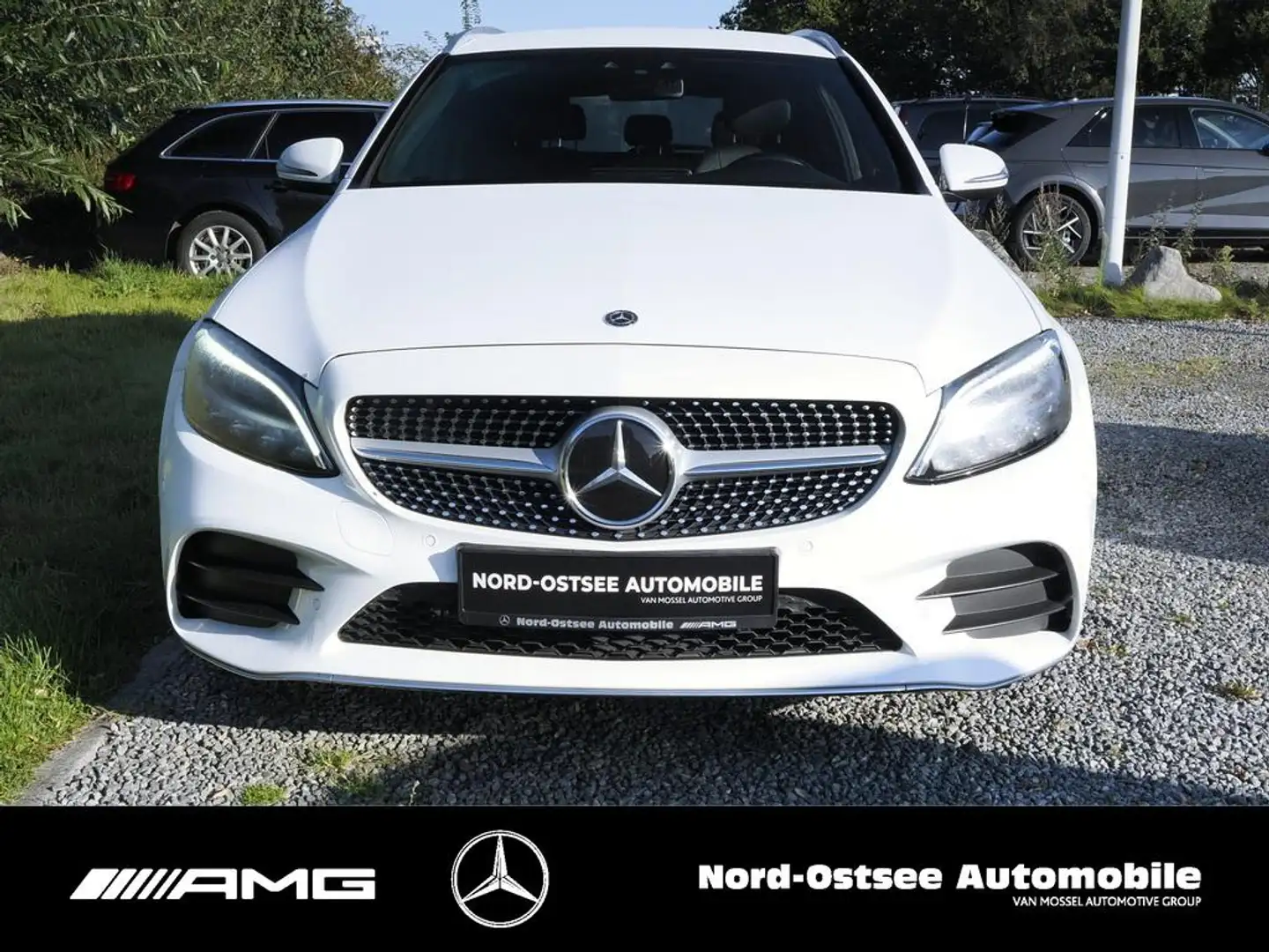 Mercedes-Benz C 220 T d AMG NAVI KAMERA STANDHEIZUNG AHK LED Blanc - 2