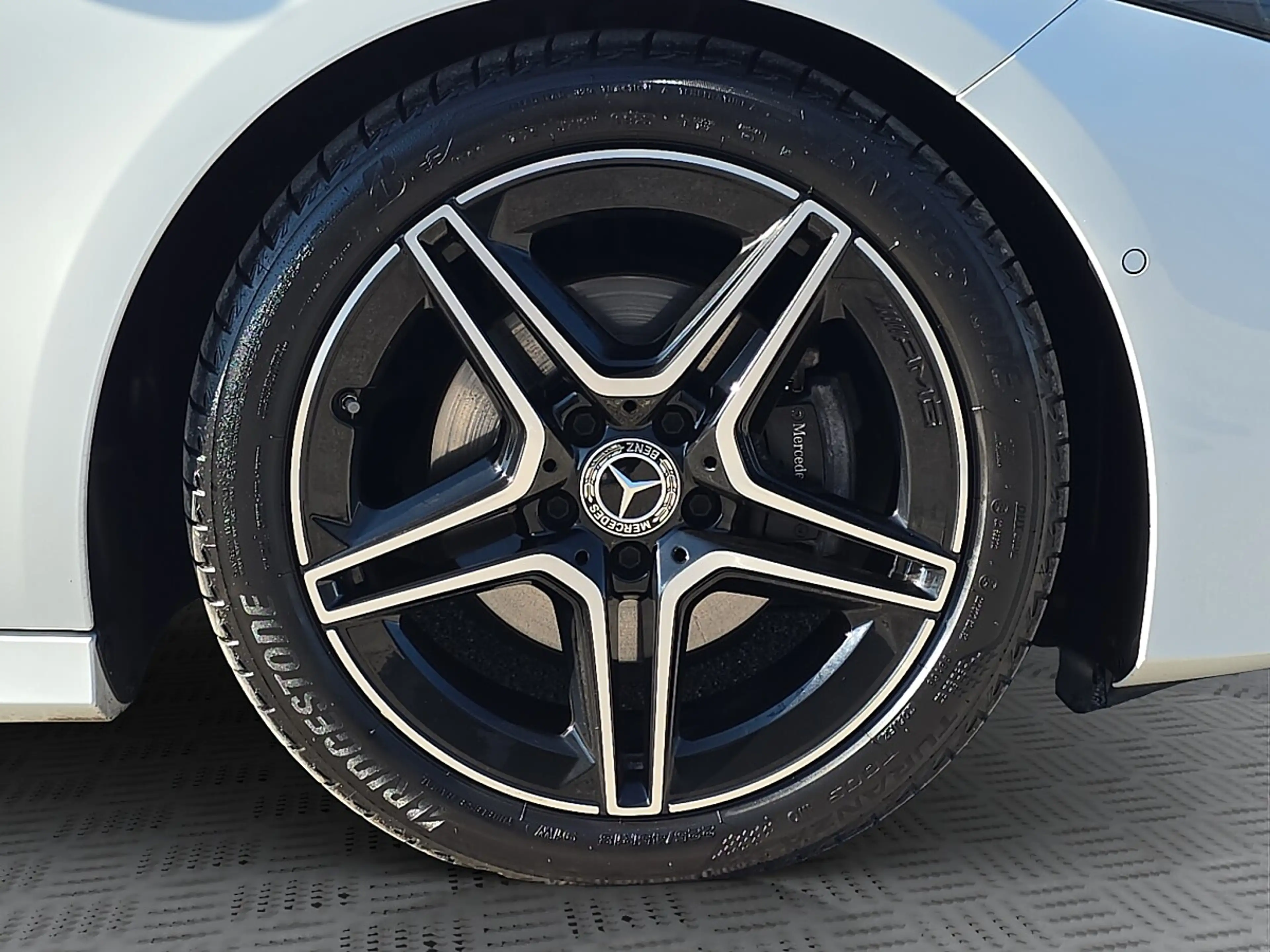 Mercedes-Benz A 180 48V AMG Line*PANORAMADACH/MULTIBEAM LED/1.BESITZ* — photo 11