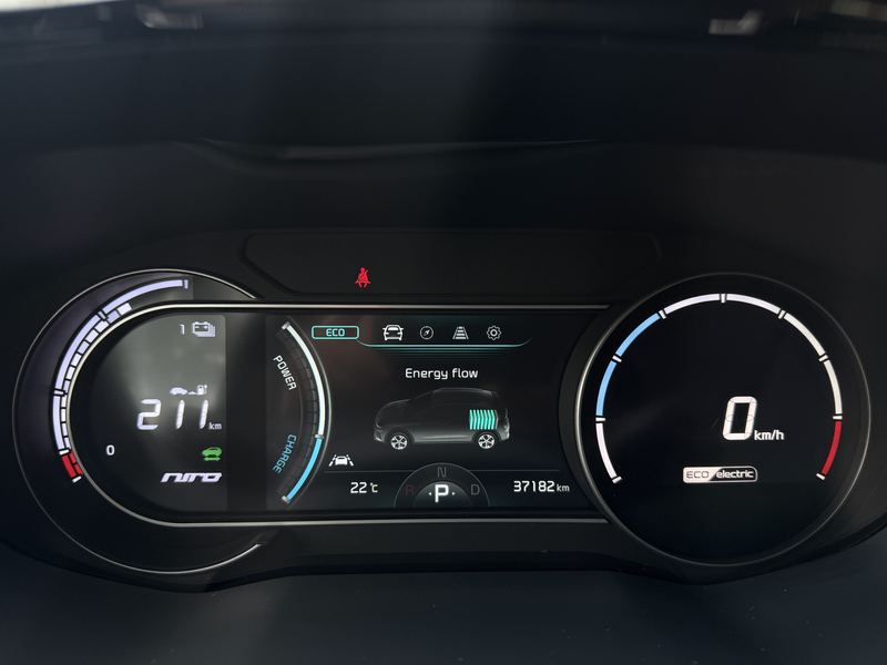 Kia e-Niro DynamicLine 39 kWh | apple carplay/android auto | — photo 18