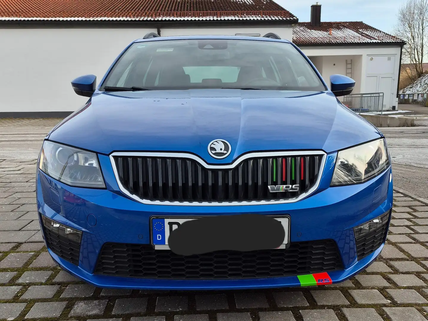 Skoda Octavia Octavia Combi 2.0 TDI (Green tec) RS Blau - 2