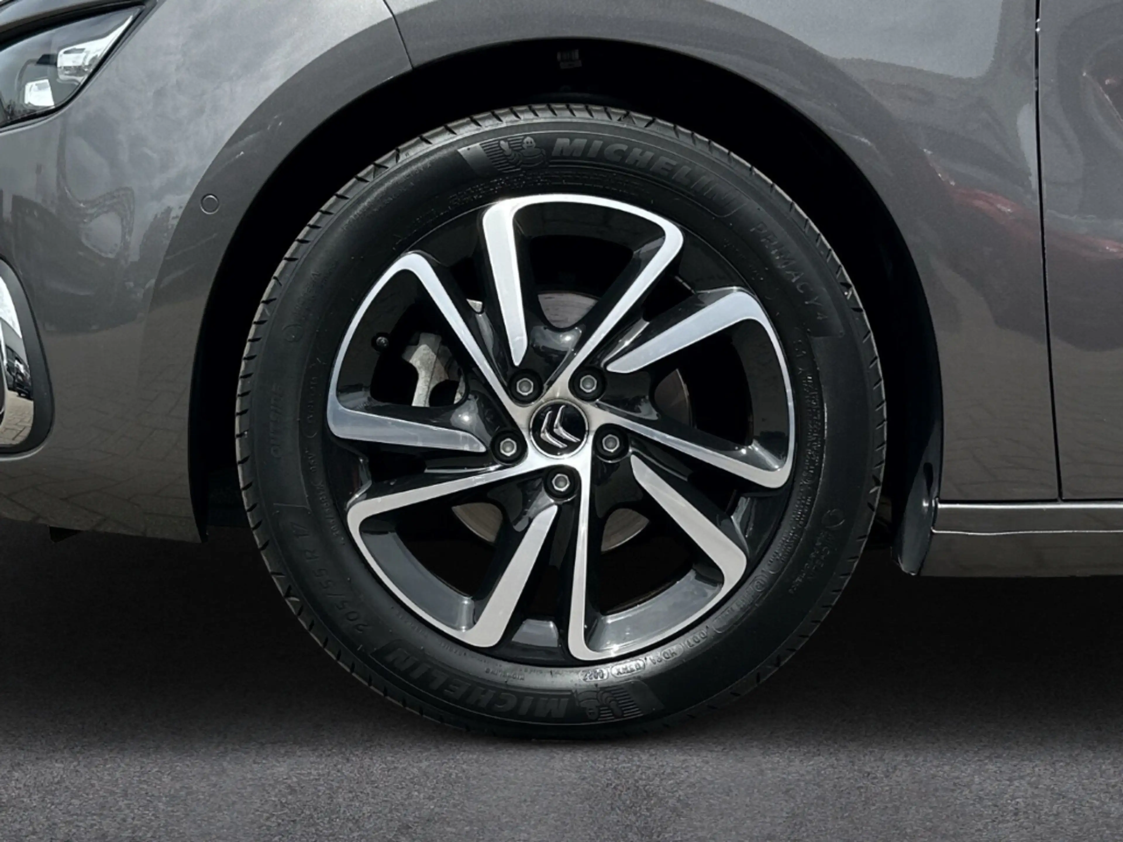 Citroen C4 SpaceTourer Shine Pack Panorama Navi Bi-Xenon Dyn. Kurvenlicht — photo 8