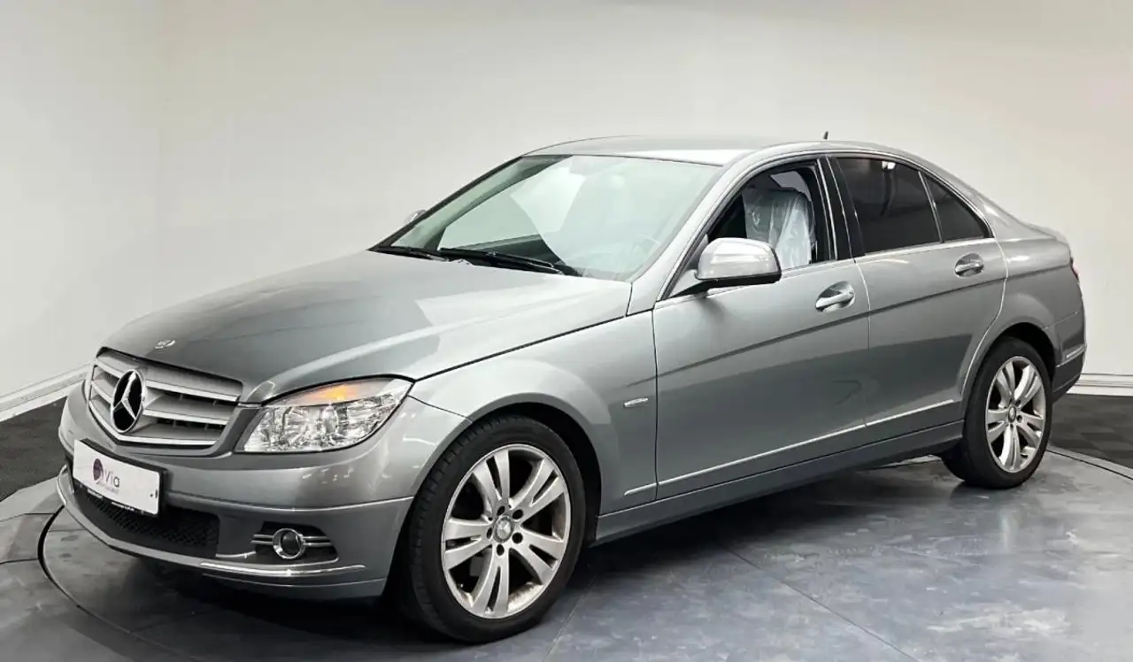 Mercedes-Benz C 180