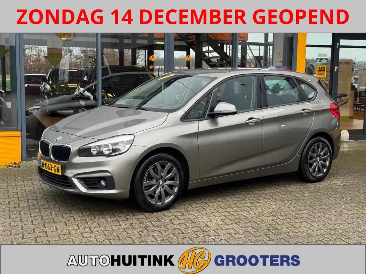 BMW 218 218i 136pk - navi - sensoren - trekhaak Grijs - 1