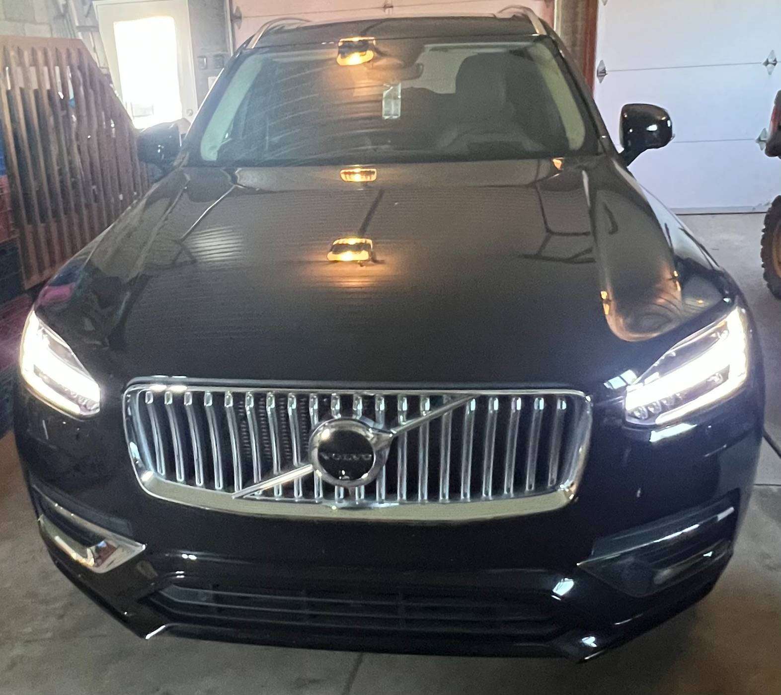 2024 Volvo XC90 Ultimate Bright Theme thumb 6