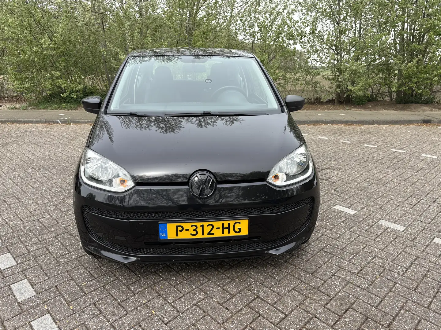 Volkswagen up! 1.0 move up! Zwart - 1
