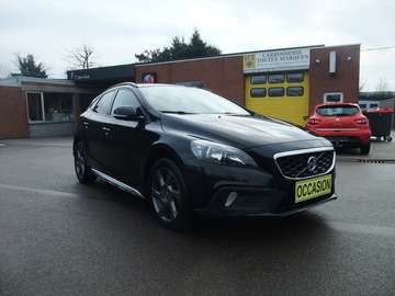 V40 Cross Country 1.6 D2 Summum Powershift