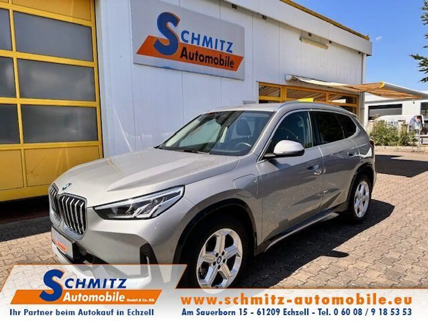 BMW X1 30e xDrive xLine Navi/R-Cam/ACC/LED/Leder/PDC Plateado - 1