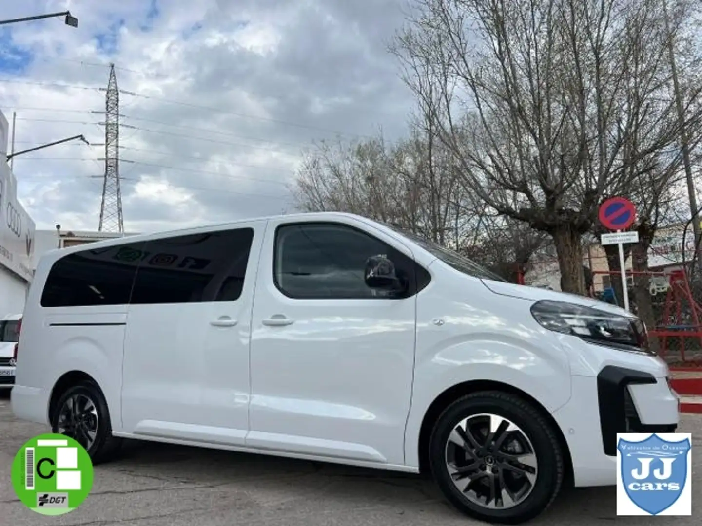 Opel Zafira 9 PLAZAS - 2