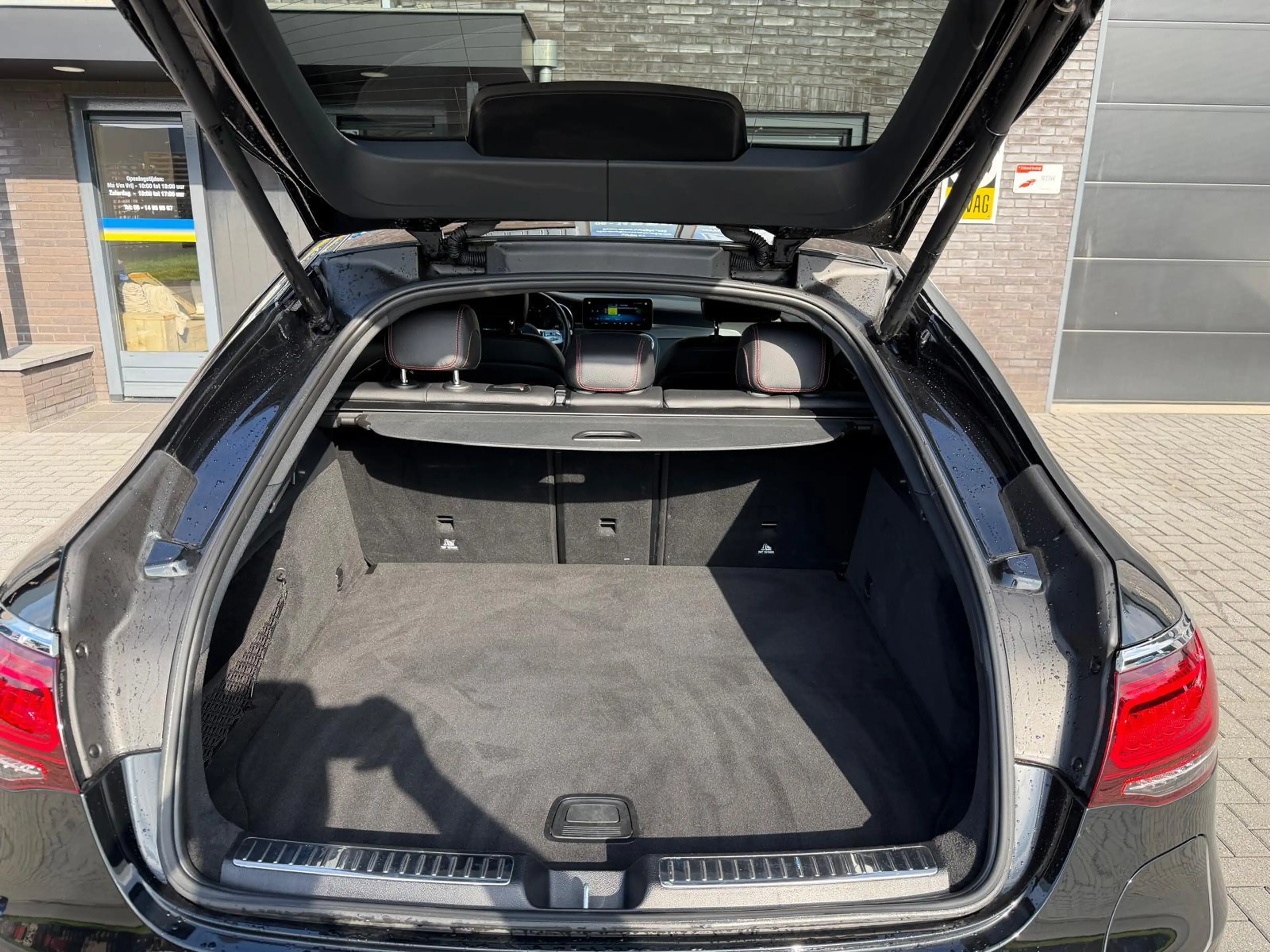 Mercedes-Benz GLC 300 Coupé 300e 4MATIC Premium | 1E EIGENAAR | 3/6/12MN — photo 10