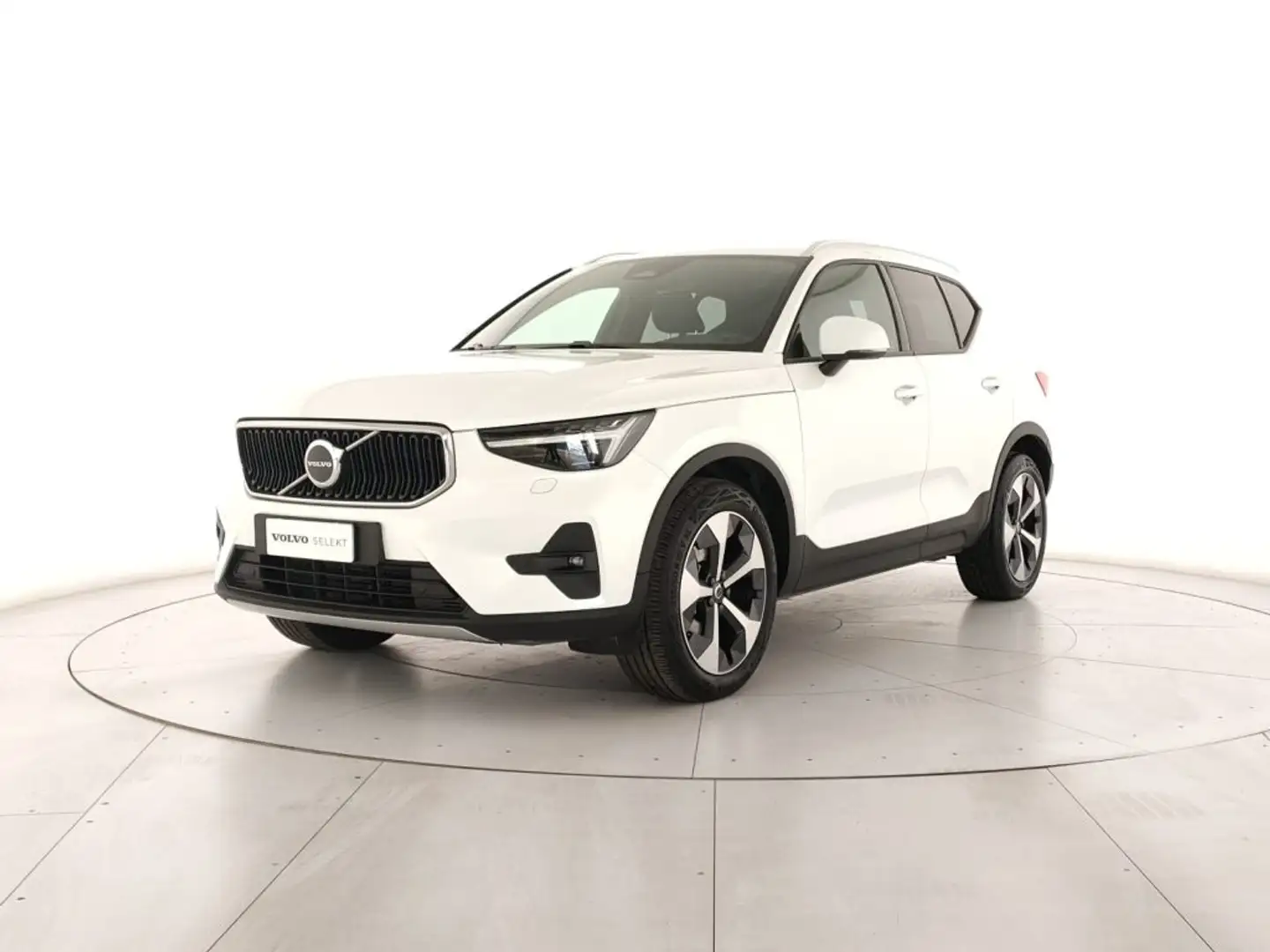 Volvo XC40 B3 automatico Core Blanc - 2