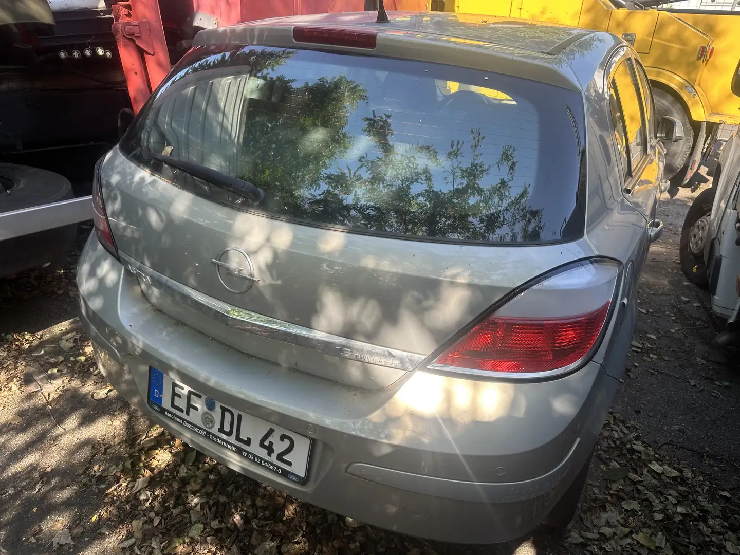 Opel Astra Edition Beige - 2