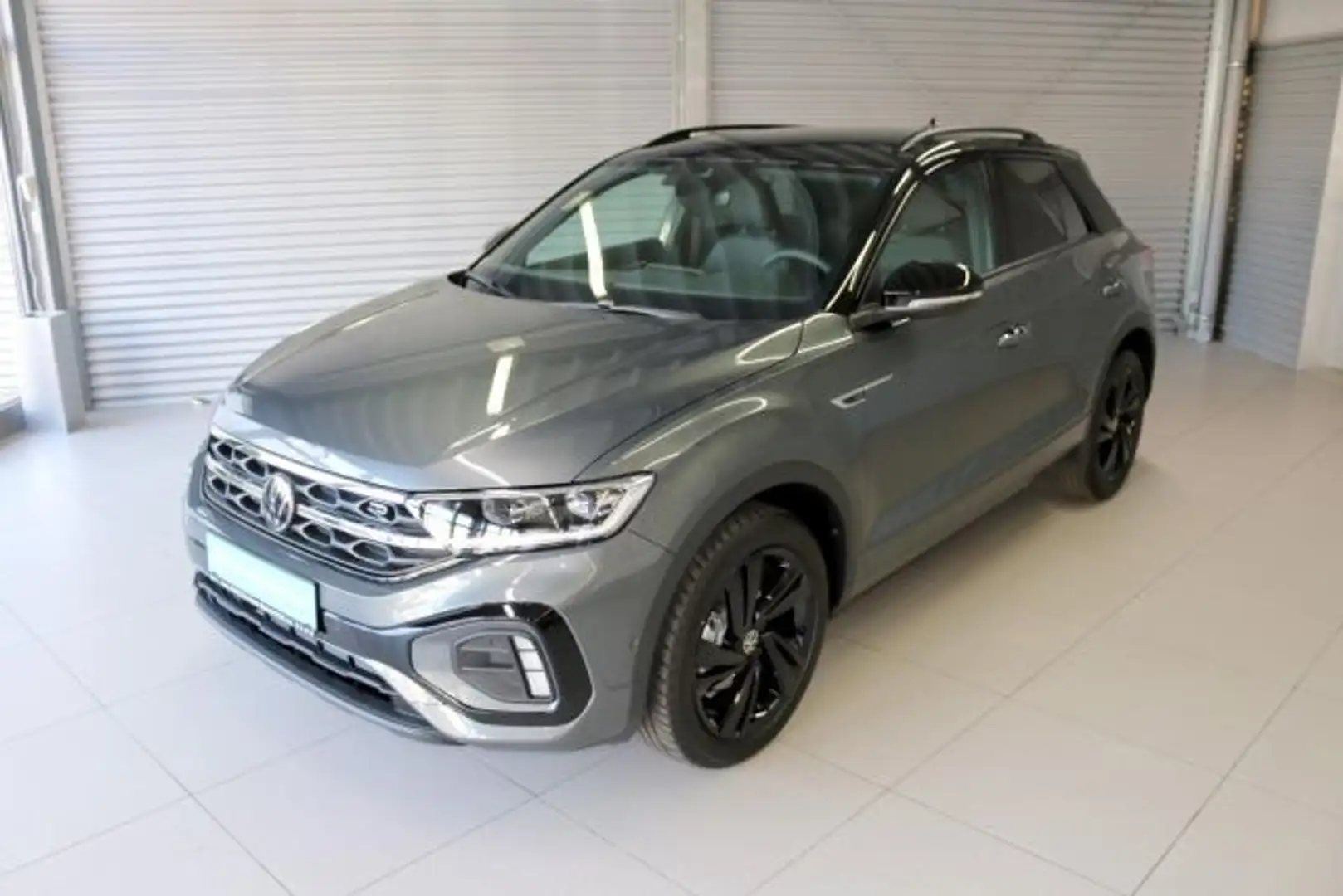 Volkswagen T-Roc R-Line 1.5 TSI DSG AHK Black-Style Kamera Grijs - 2