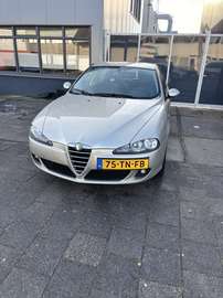 1.6 Twin Spark Eleganza