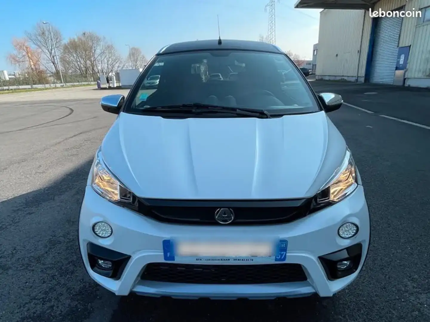 Aixam Crossover ÉLECTRIQUE Sans Permis - 1