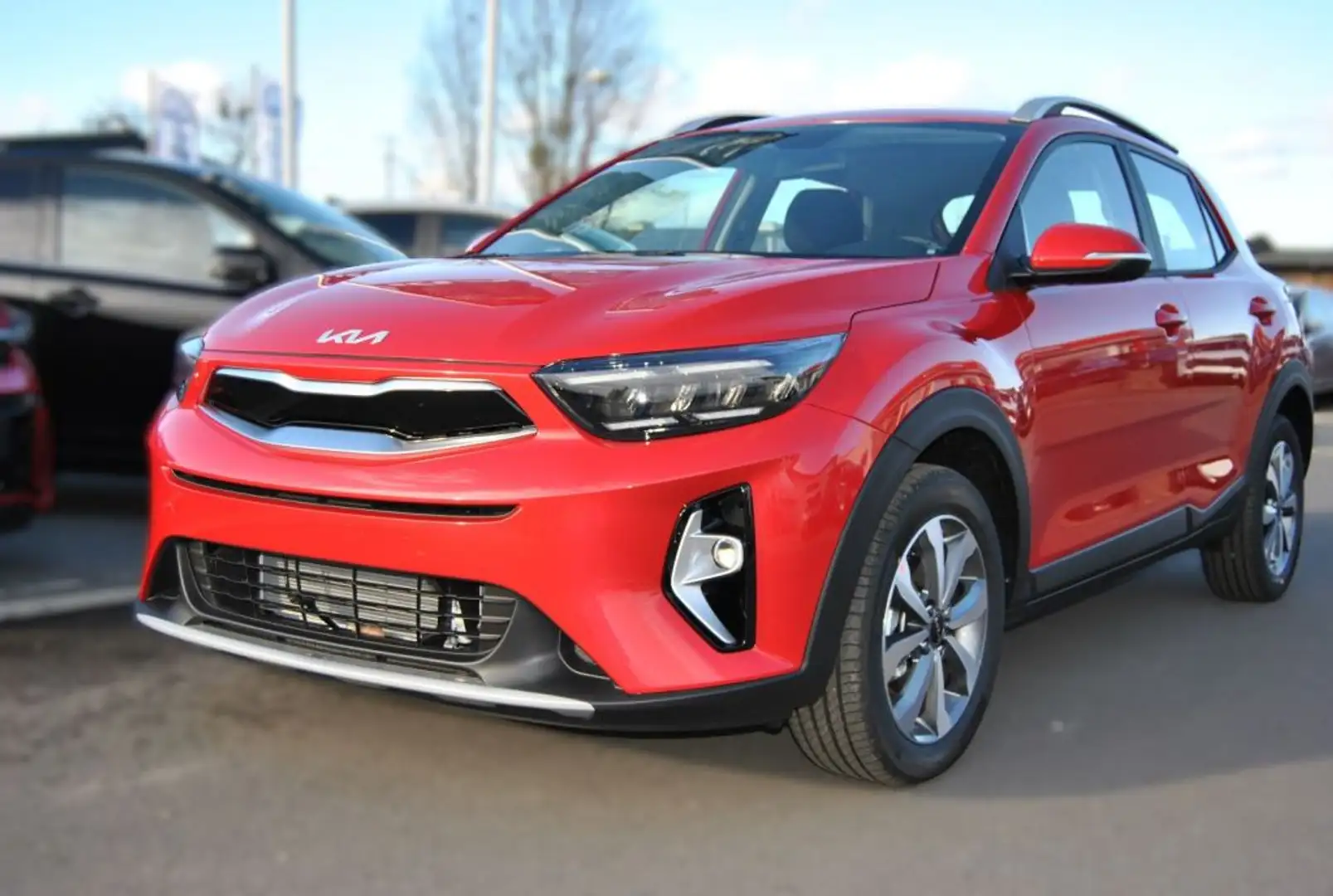 Kia Stonic 1.0 T-GDI 100 OPF Vision UVP 26.535 EUR Rojo - 1