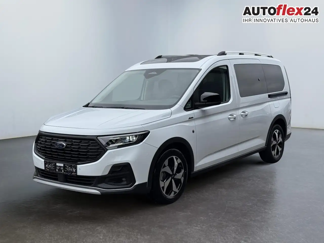 Ford Grand Tourneo Active 2,0 TDCI L2 7 Sitzer 2Zoklima Anhängerku... 2