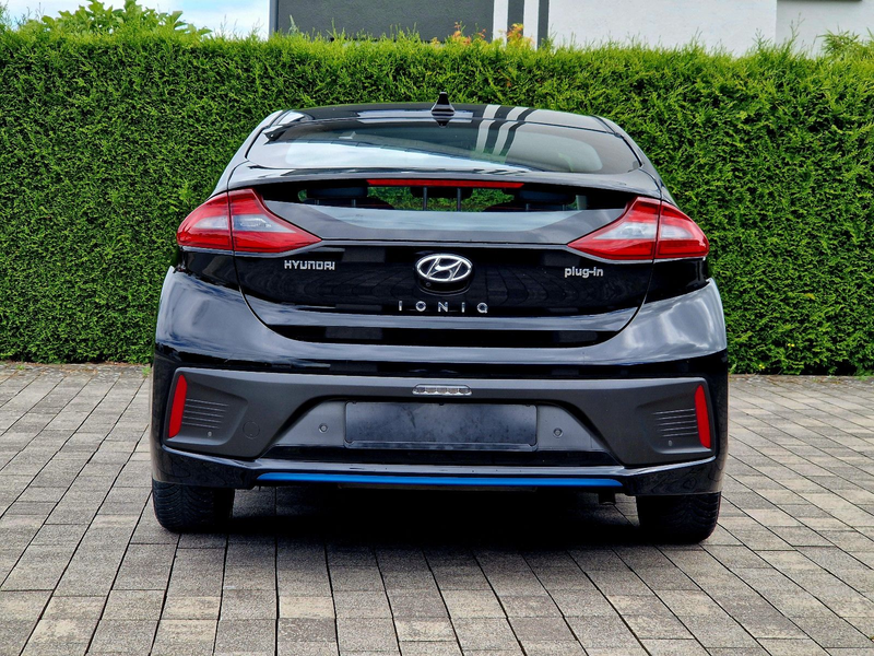 Hyundai IONIQ Style Plug-In Hybrid (Automatik, Kamera) — photo 6