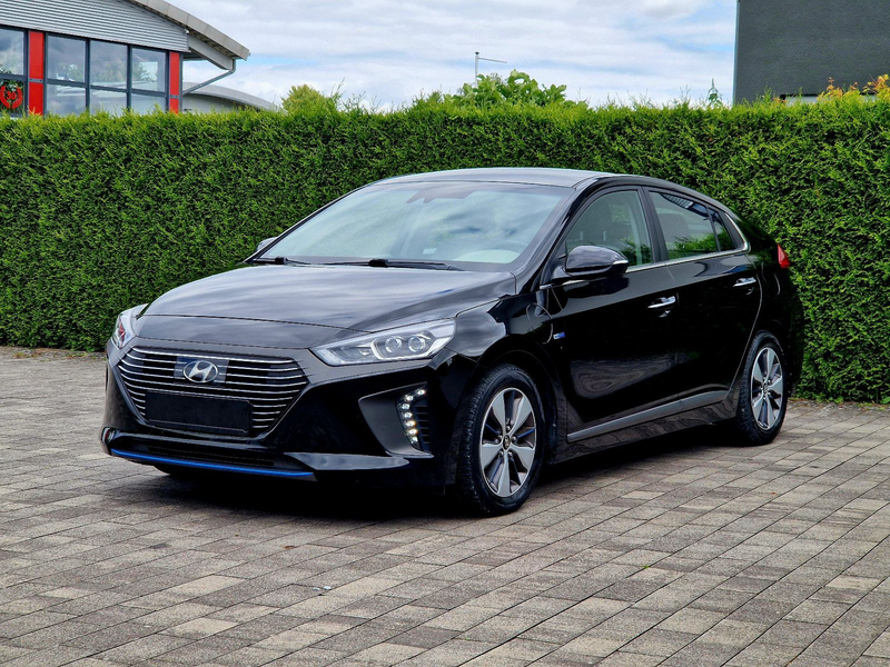 Hyundai IONIQ Style Plug-In Hybrid (Automatik, Kamera) — photo 3