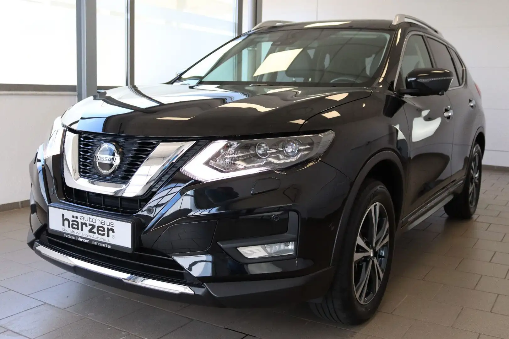 Nissan X-Trail Tekna DCT *LED*NAV*PANO*DAB*BOSE*360° Чёрный - 2