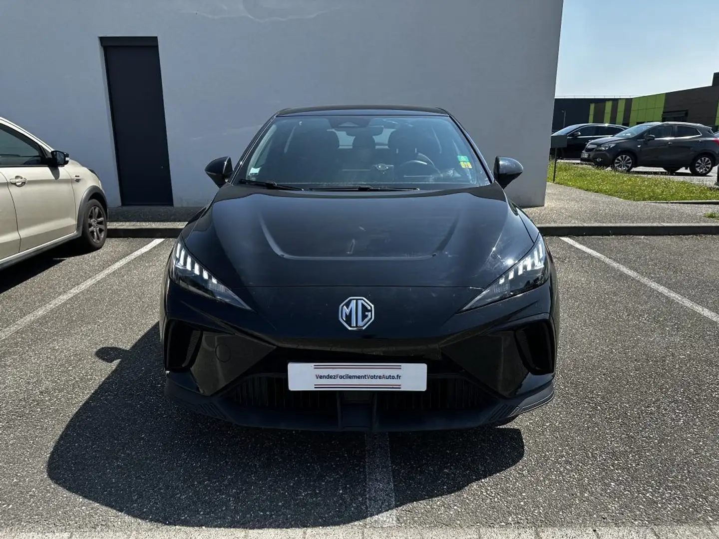 MG MG4 ELECTRIC ELECTRIQUE Zwart - 2