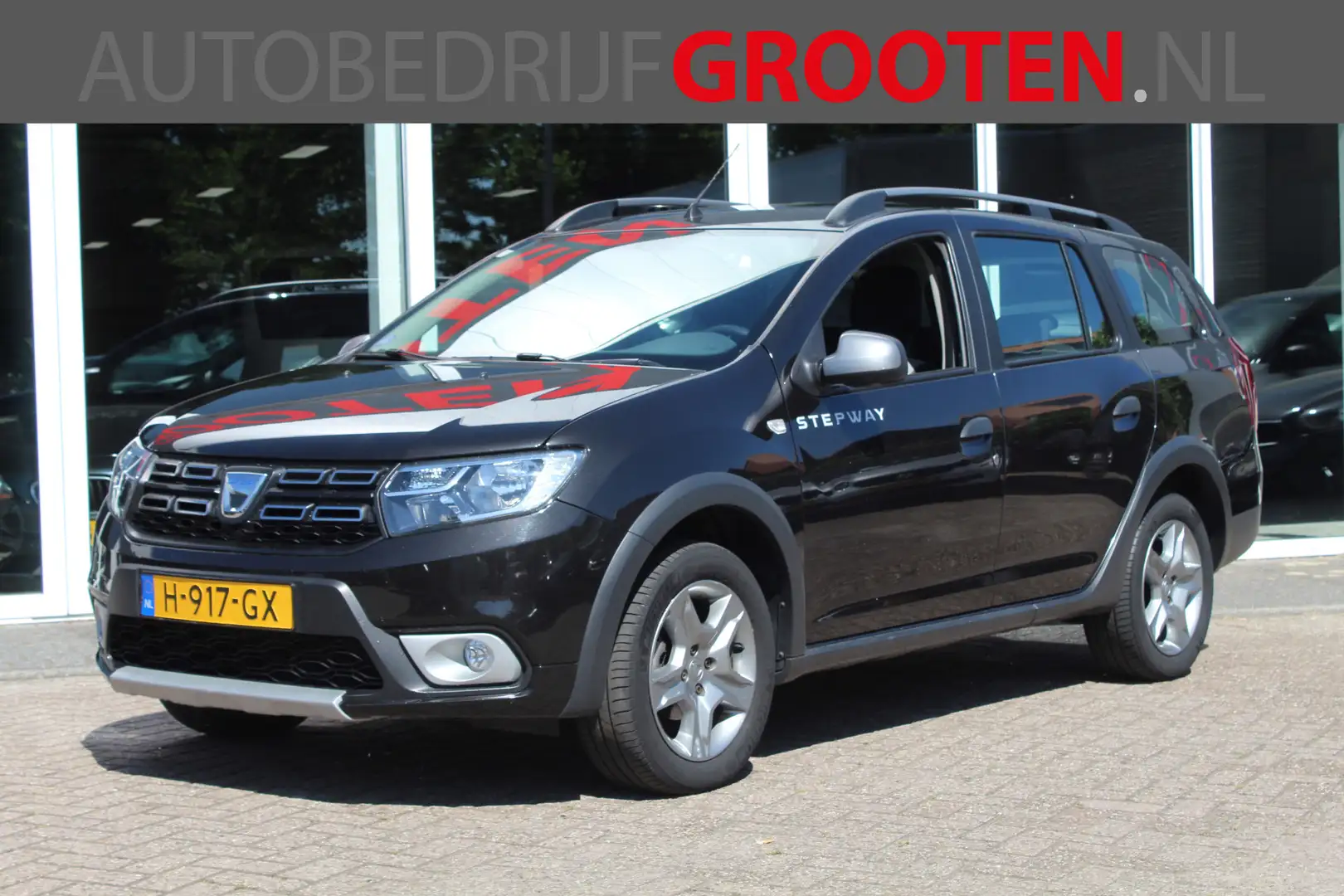 Dacia Logan MCV 0.9 TCe Stepway//Navi//Camera!! Zwart - 1