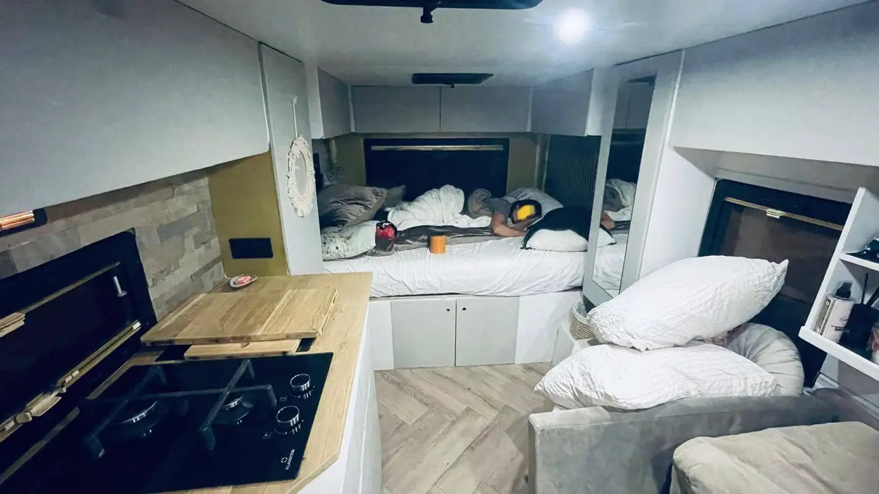 Peugeot J5 2.5 TD Camper (onderblok revisie nodig), foto 6