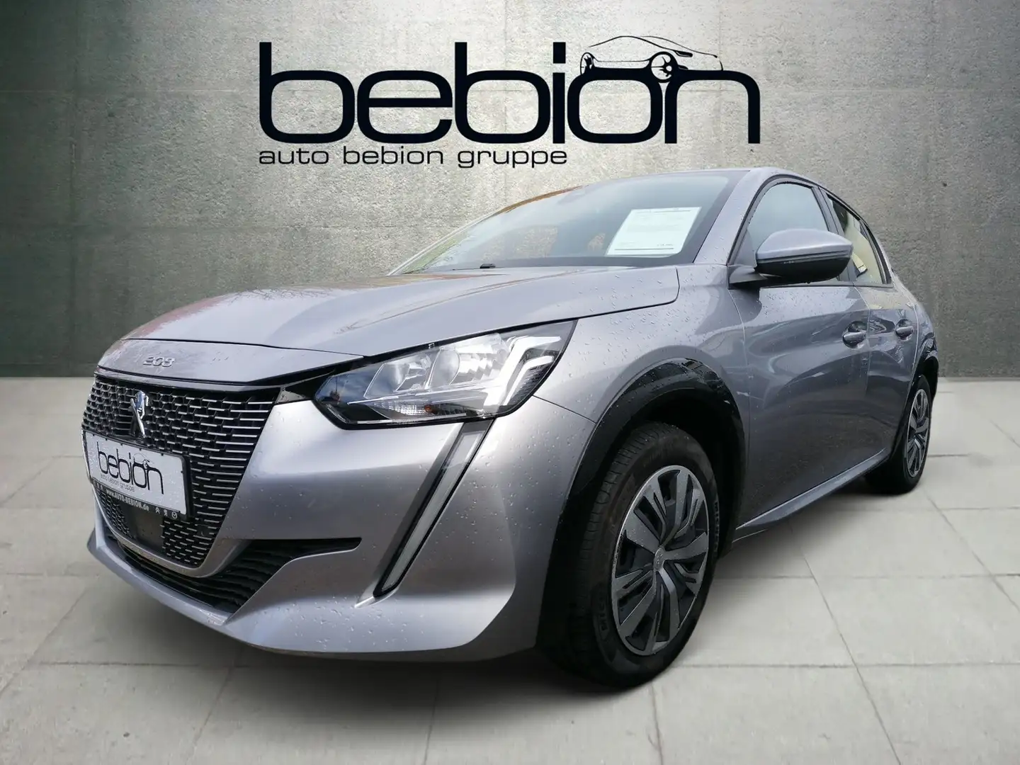 Peugeot 208 e- 136 (e-) e- Active Navi LED KeyLess AUT Silber - 2