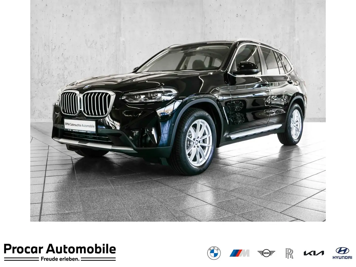 BMW X3 xDrive20i Aut Nav LED Parkass Shz 18" Noir - 1