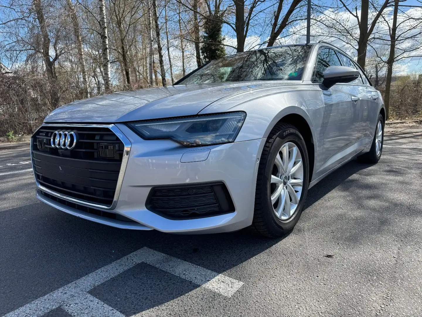 Audi A6 Avant 40 TDI quattro-Pano-LED Argent - 2