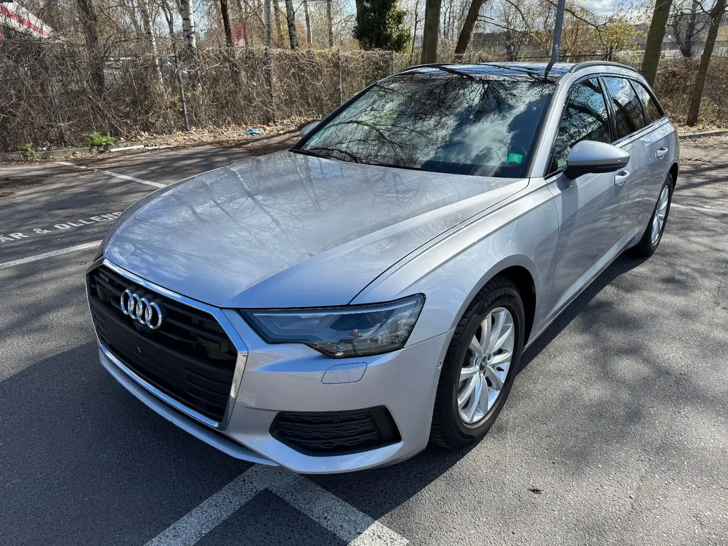 Audi A6 Avant 40 TDI quattro-Pano-LED Argent - 1