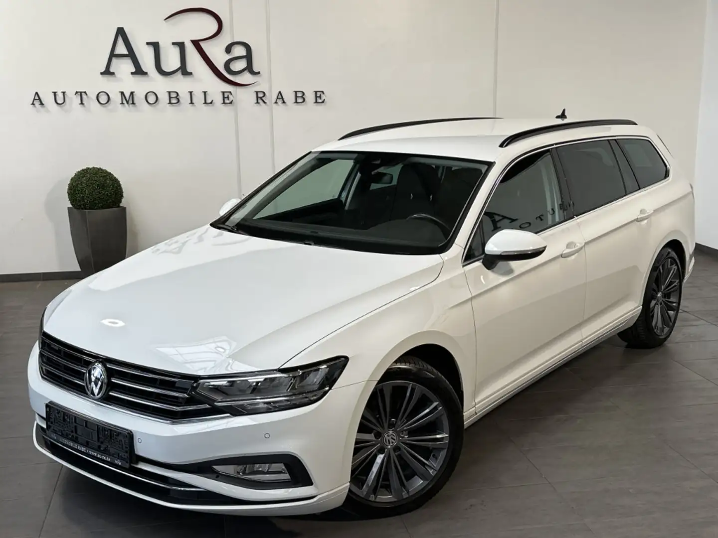 Volkswagen Passat Variant 2.0 TDI DSG R-Line NAV+LED+AHK+PP Blanco - 2