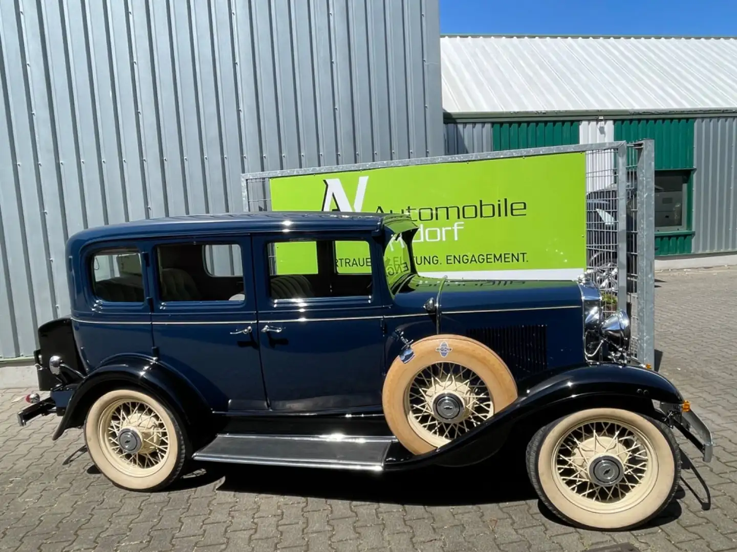 Chevrolet Independence AE Special Sedan, 1931, 6 Zylinder Bleu - 2