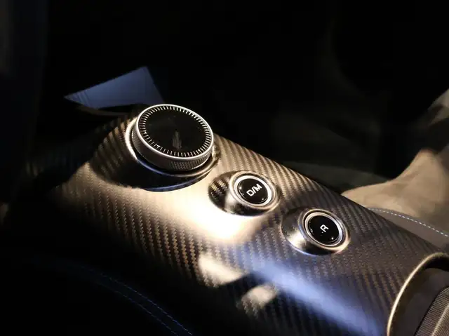 Maserati MC20 view 12