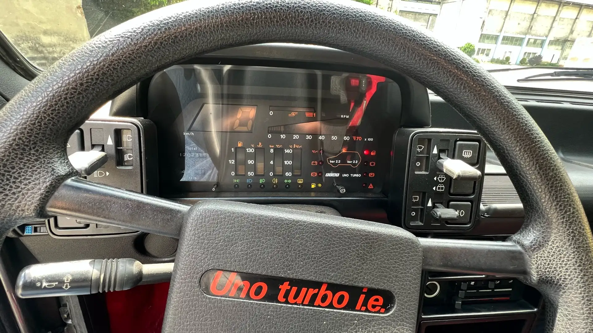 Fiat Uno 3p 1.3t ie 105cv DIGITALE Gris - 1