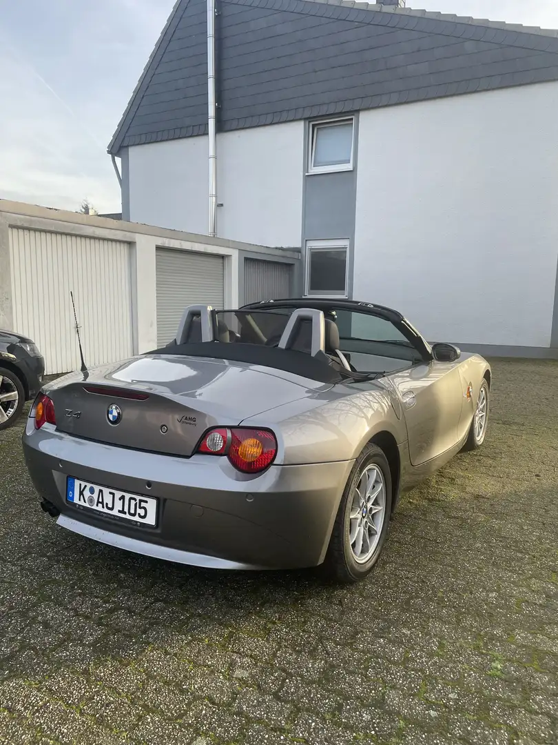 BMW Z4 roadster 2.2i Prominenter Vorbesitzer (Giesinger) - 2