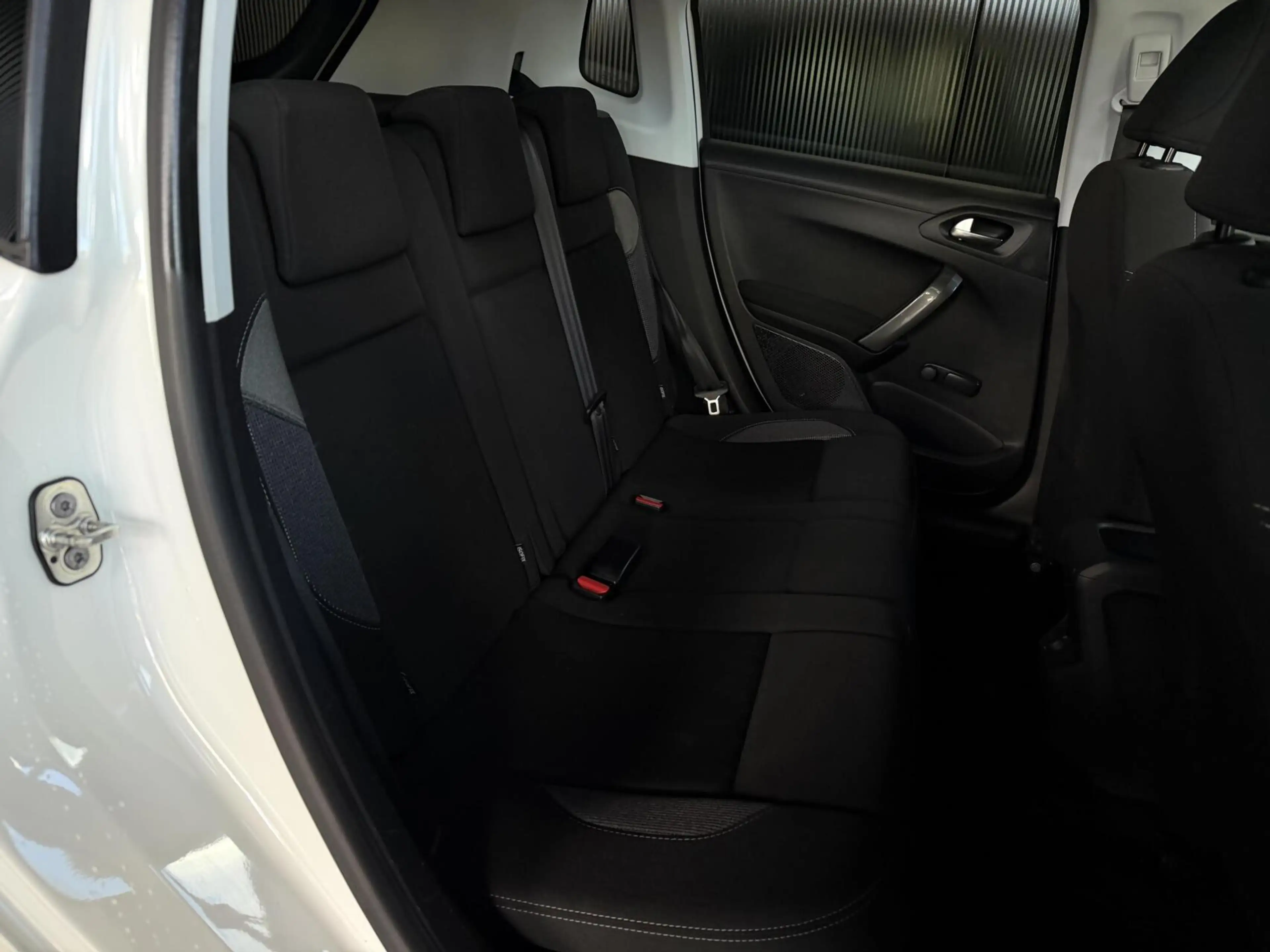 Peugeot 2008 1.2 PureTech Blue Lion|Airco|Pano|Distr V.V|NAP — photo 14