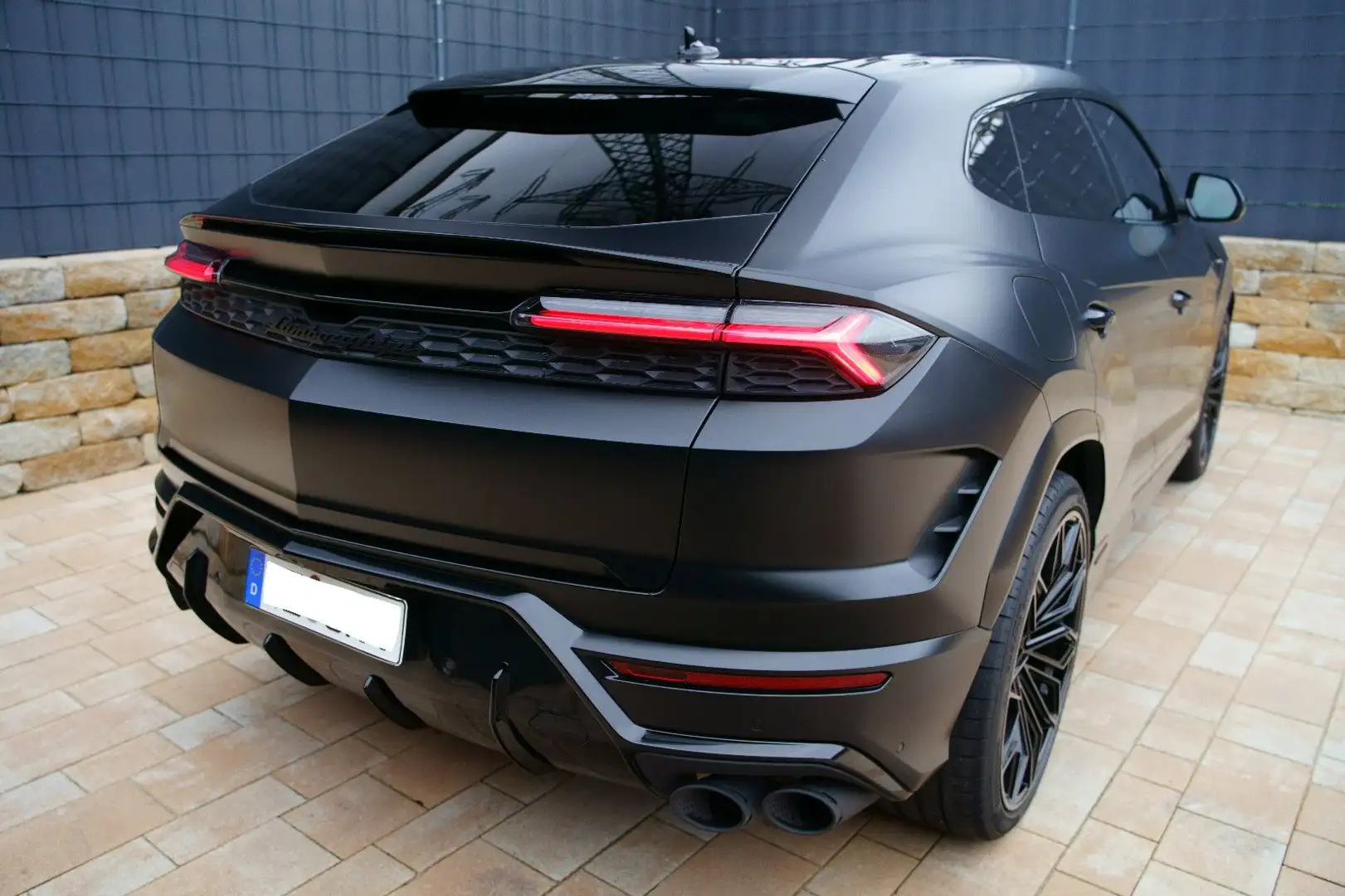 Lamborghini Urus 4.0 V8 PHEV SE *DARKPACK*3D Bang&Olufsen* Schwarz - 1