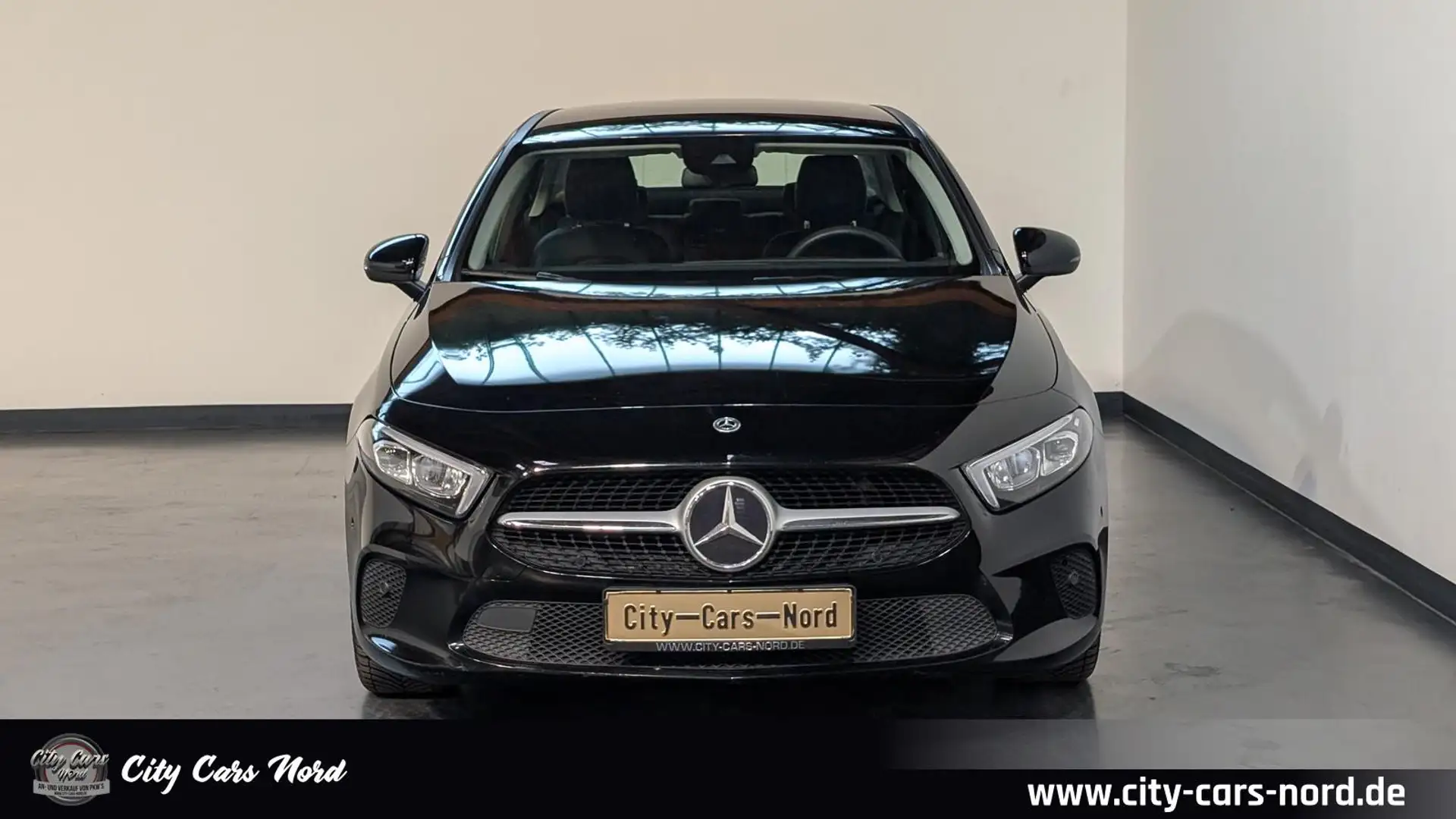 Mercedes-Benz A 180 d LED+SHZ+NAVI+TEMPO+AMBIENTE Noir - 2