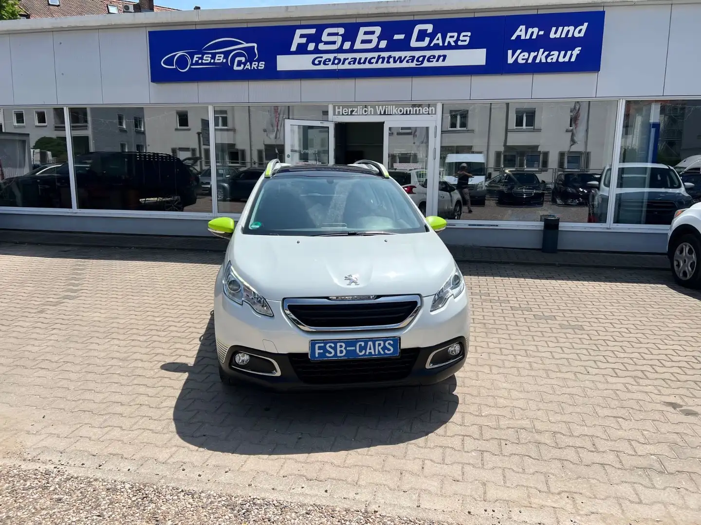 Peugeot 2008 Active 1-Hand Panoramadach Klimaanlage Weiß - 1