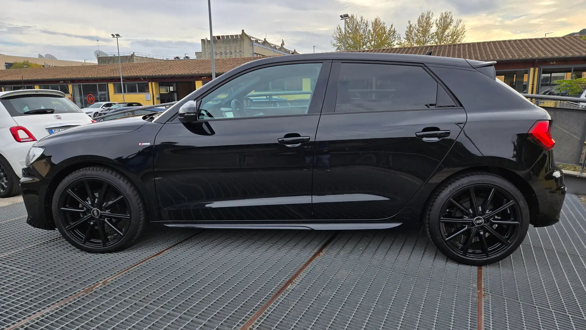Audi A1 SPB 25 TFSI S-LINE S-TRONIC PROMO FIN GARANZIA 27 Noir - 2