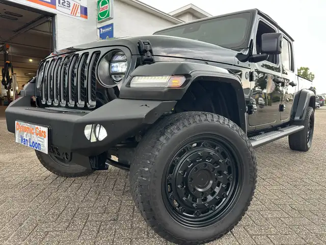 Jeep Gladiator 3.0 264Pk V6 4WD ATX Launch Edition 5Zit Lichte Vracht  Adaptive Cruise Airco Pdc Camera Voor/Achter  CarPlay  Leder