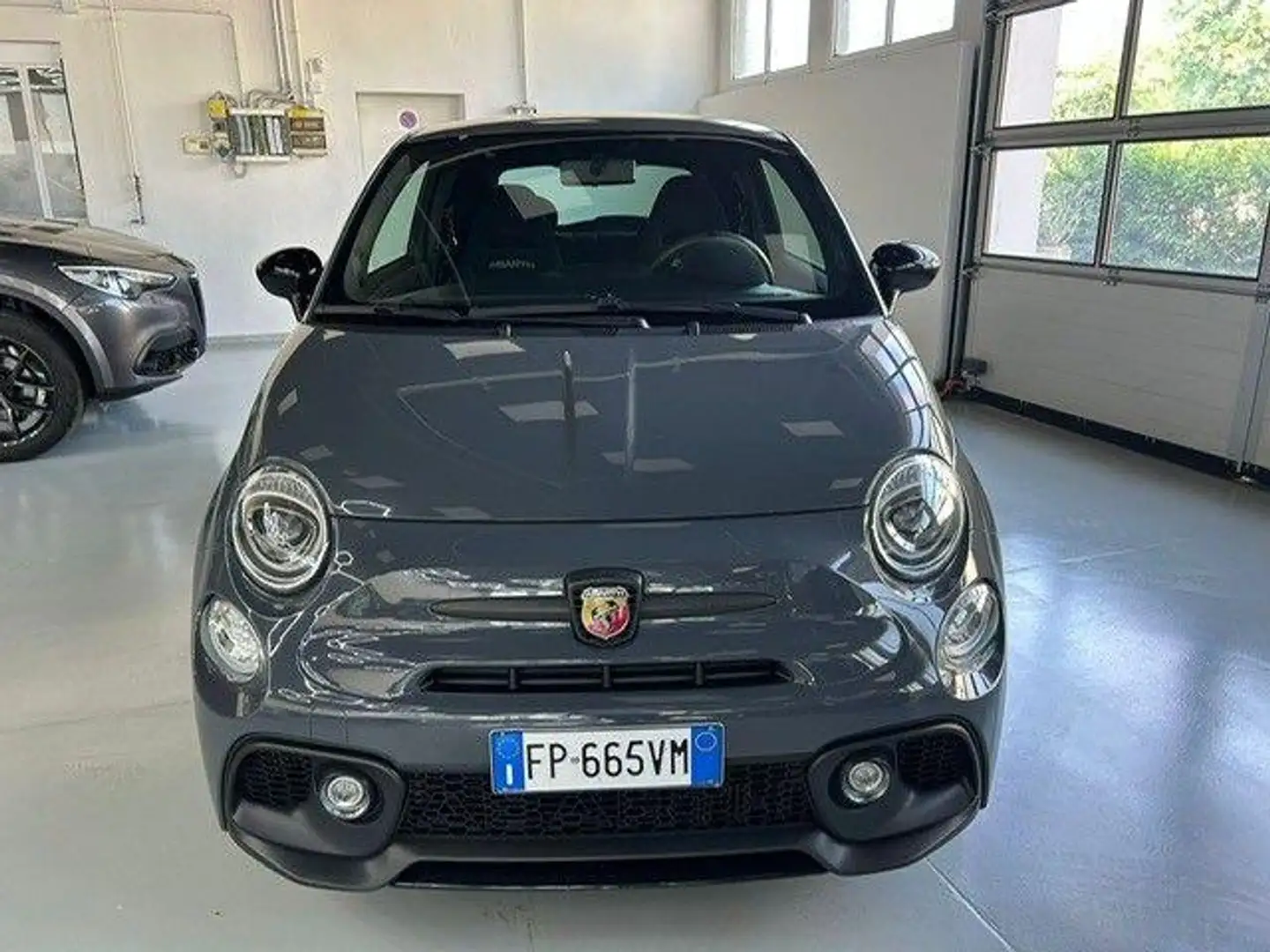 Abarth 595 Competizione 1.4 Turbo T-Jet 180 CV Competizione Gris - 2