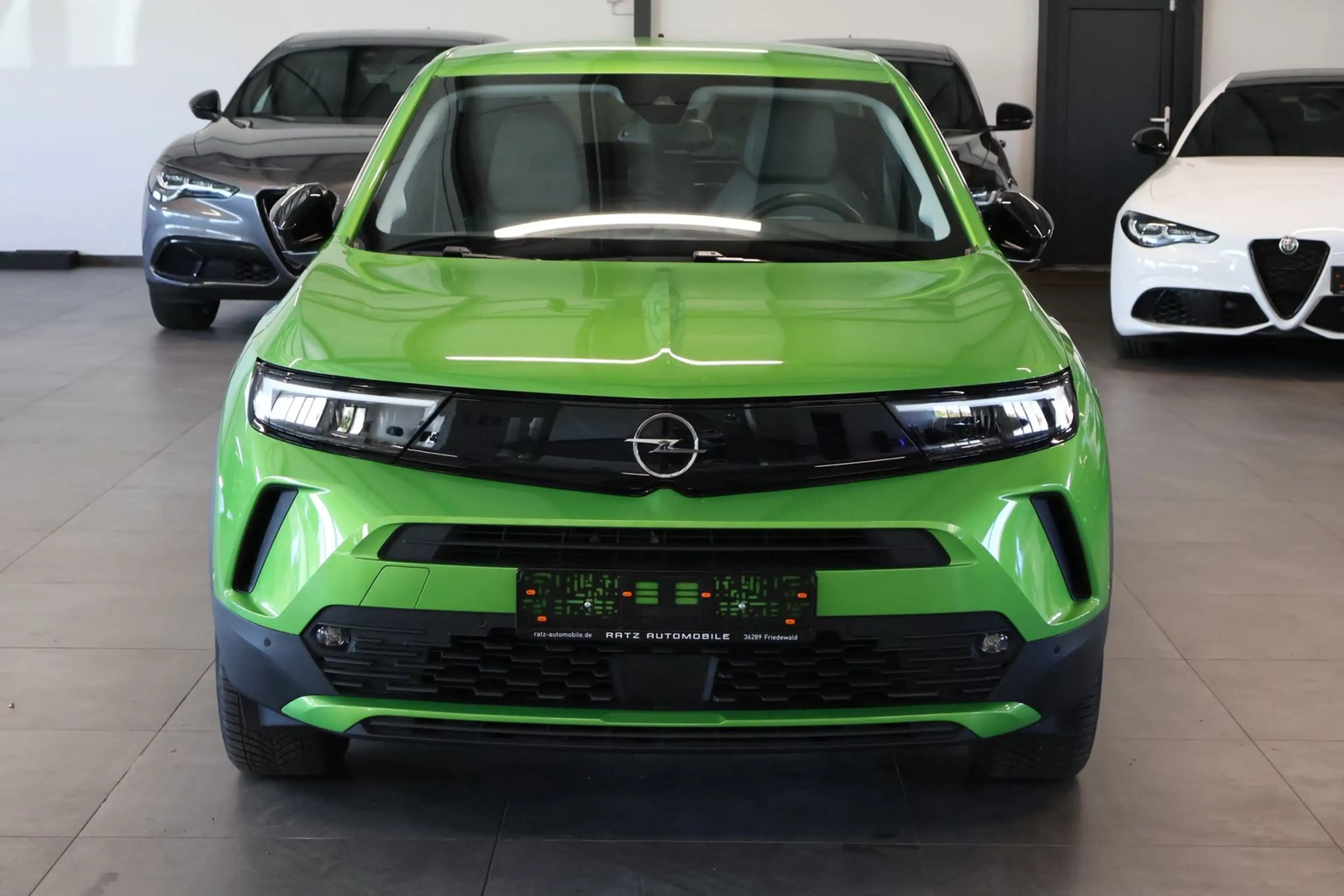 Opel Mokka-E Elegance LED+NAVI+WINTER+KAM+PDC+CARPLAY — photo 2