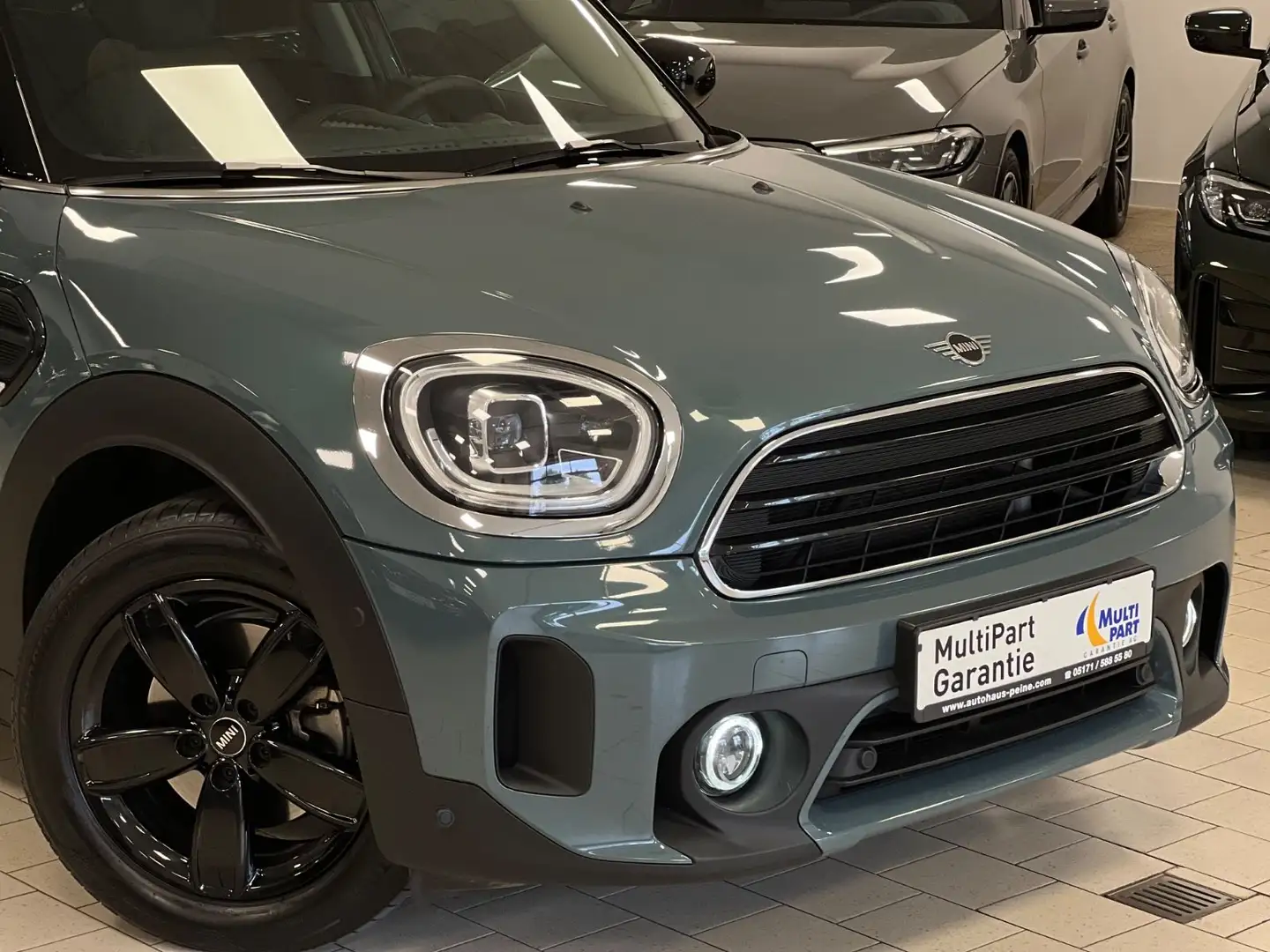 MINI Cooper Countryman CooperCountryman/Navi/LED/ParkAss/SportStz/ActGu Vert - 2
