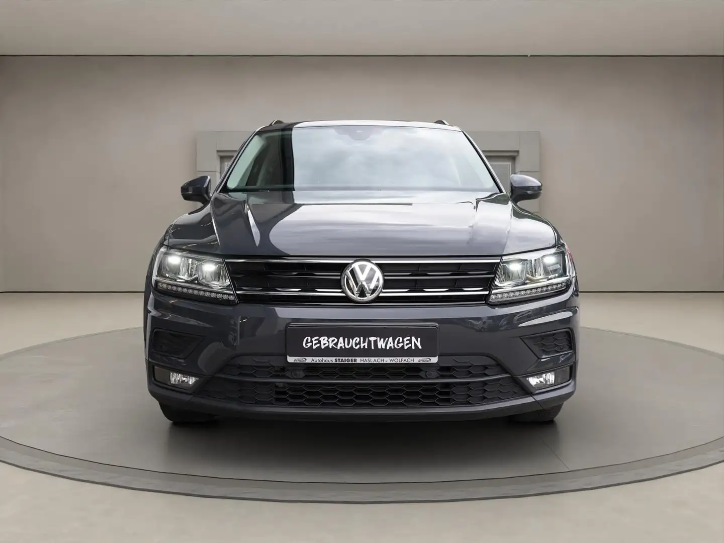 Volkswagen Tiguan 1.5 Comfortline+Navi+Schiebedach+ACC+LED Gris - 2