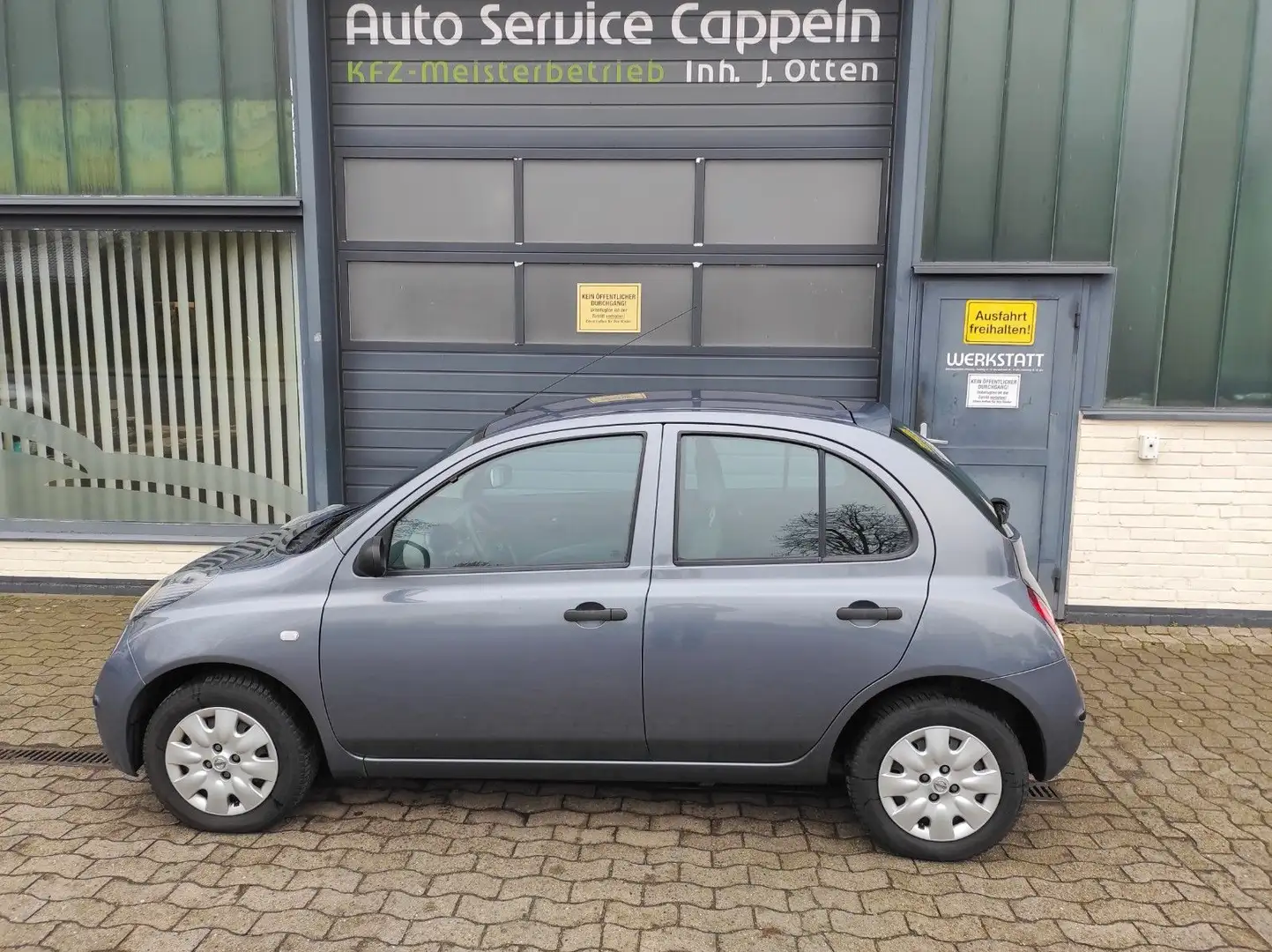 Nissan Micra City - 1