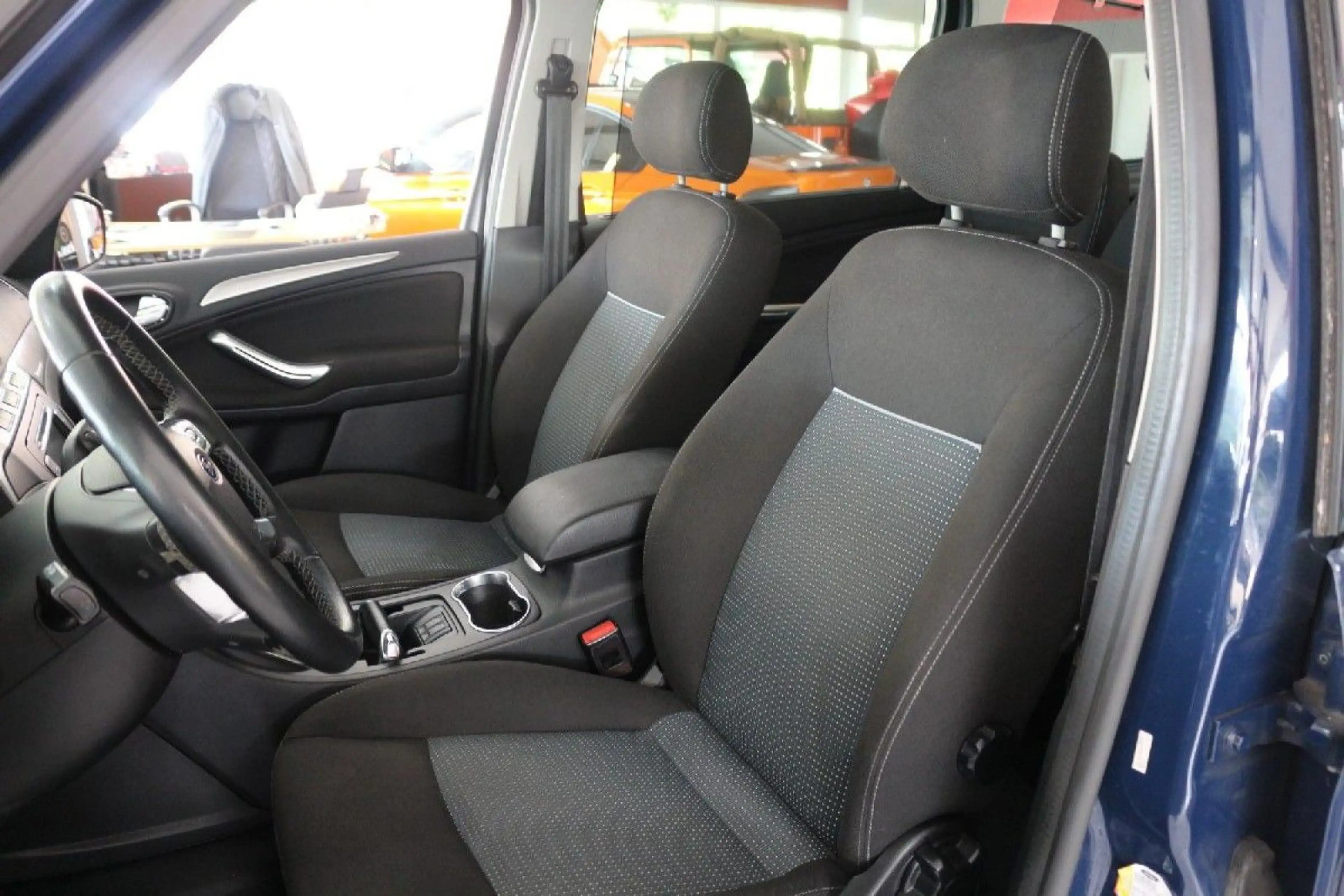 Ford Galaxy 1.6 EcoBoost - Navi-Sitzheizung-Tempomat — photo 11