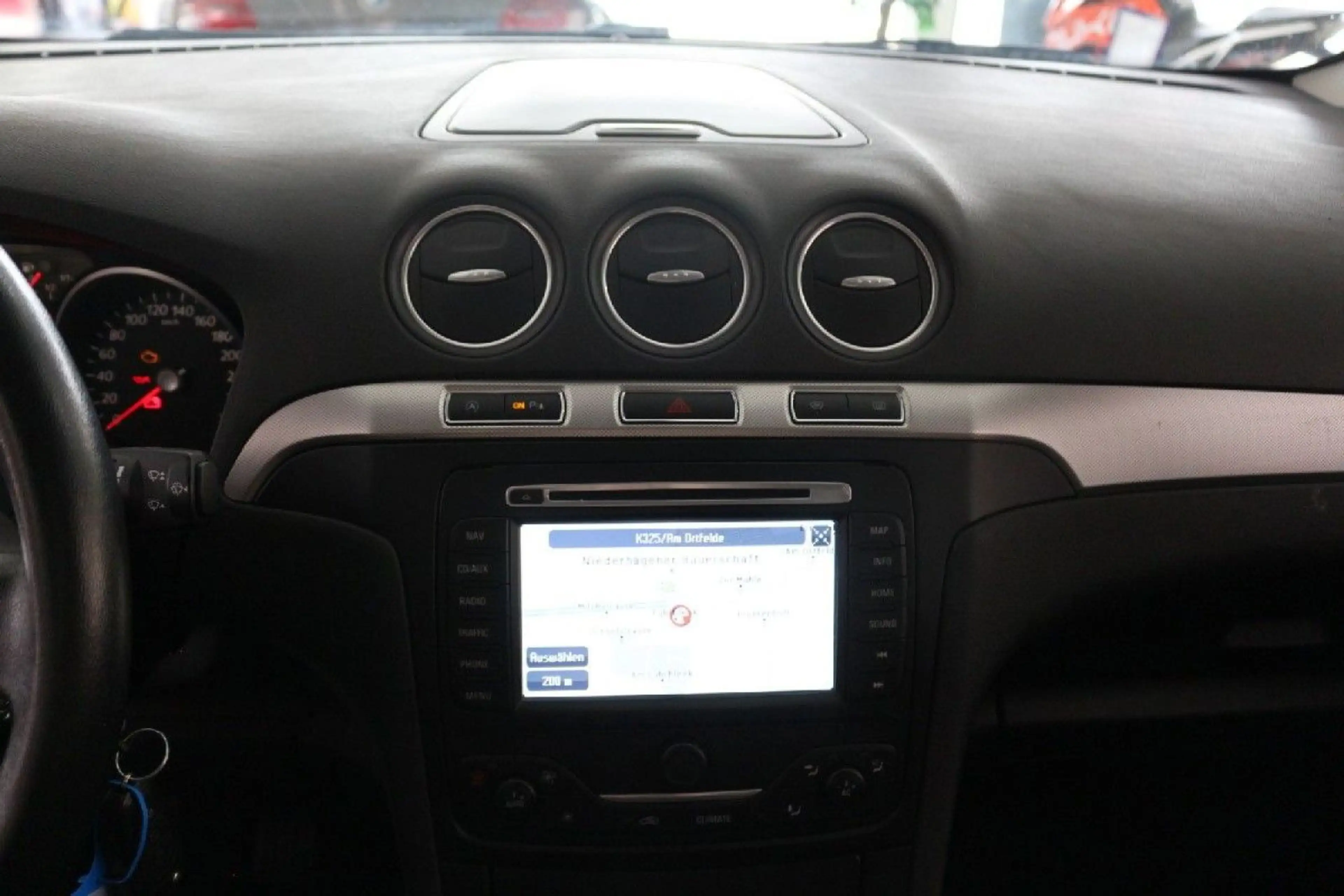 Ford Galaxy 1.6 EcoBoost - Navi-Sitzheizung-Tempomat — photo 15
